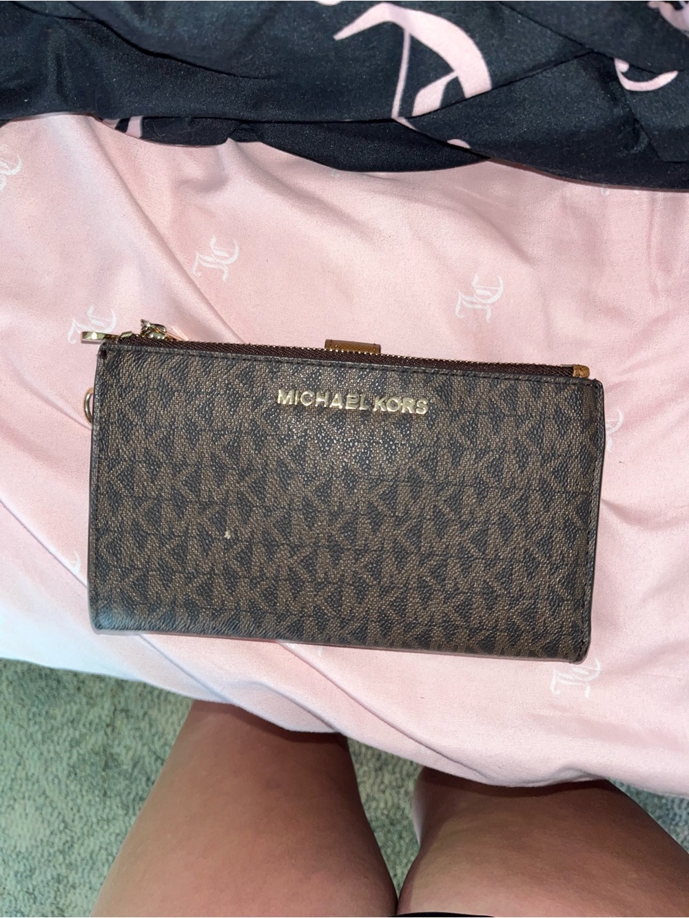 Michael Kors Logo Wristlet Wallet